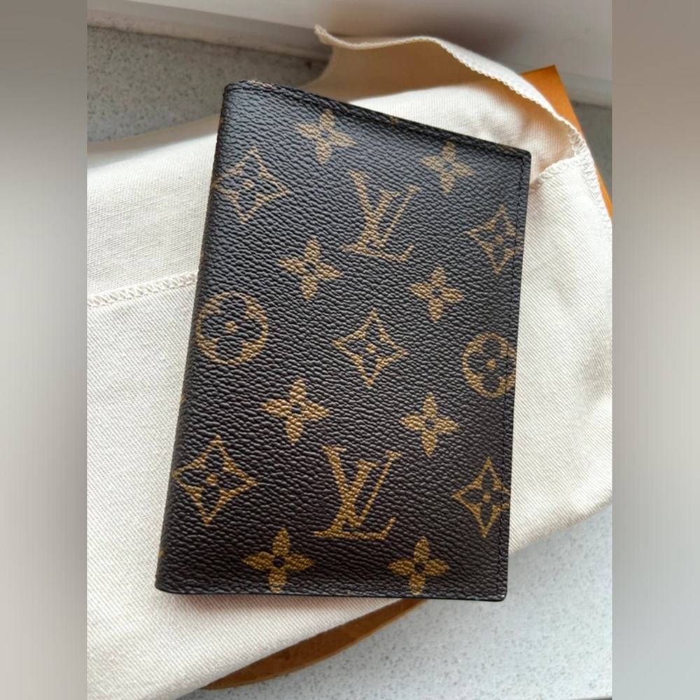 Louis Vuitton Passport Cover
